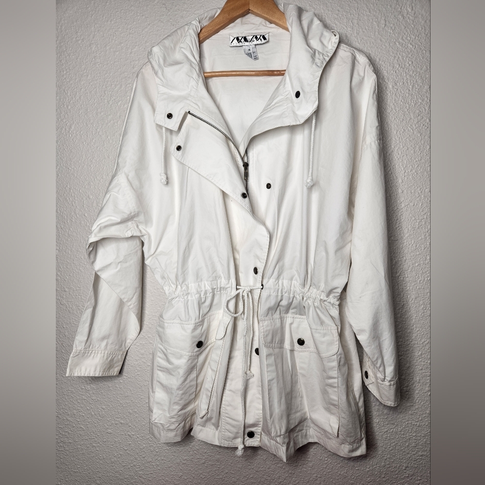 MM By Krizia Women's White Hooded Jacket Size Medium Vintage!